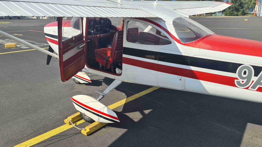 Cessna 172, fotografía 5 de 8