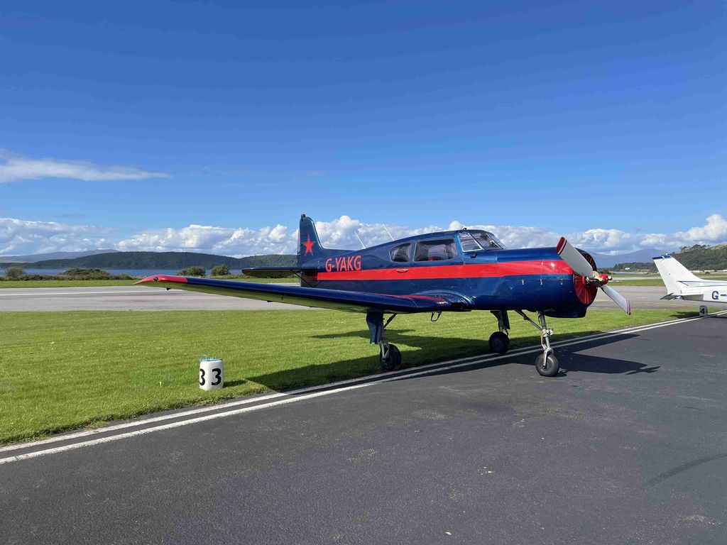 Yakovlev 18T, fotografía 3 de 6