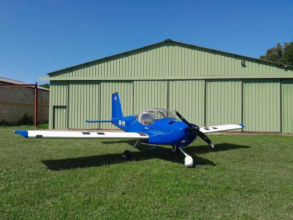 Van's Aircraft RV-12, fotografía 2 de 3