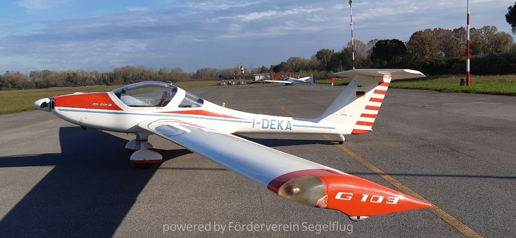 Grob G 109, photograph 1 of 8