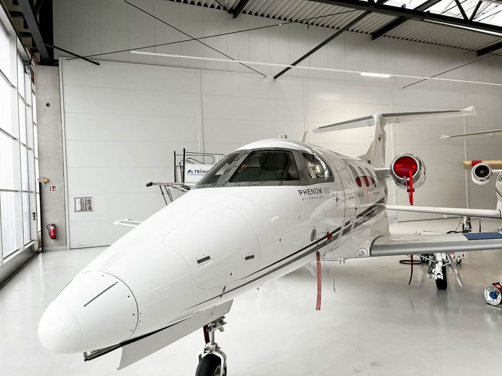 Embraer Phenom 100, fotografía 3 de 8