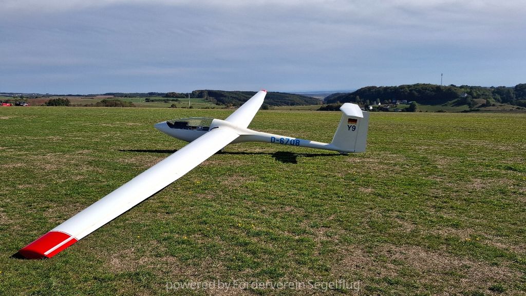 PIK PIK-20D 15m, Club, Foto 1 von 9