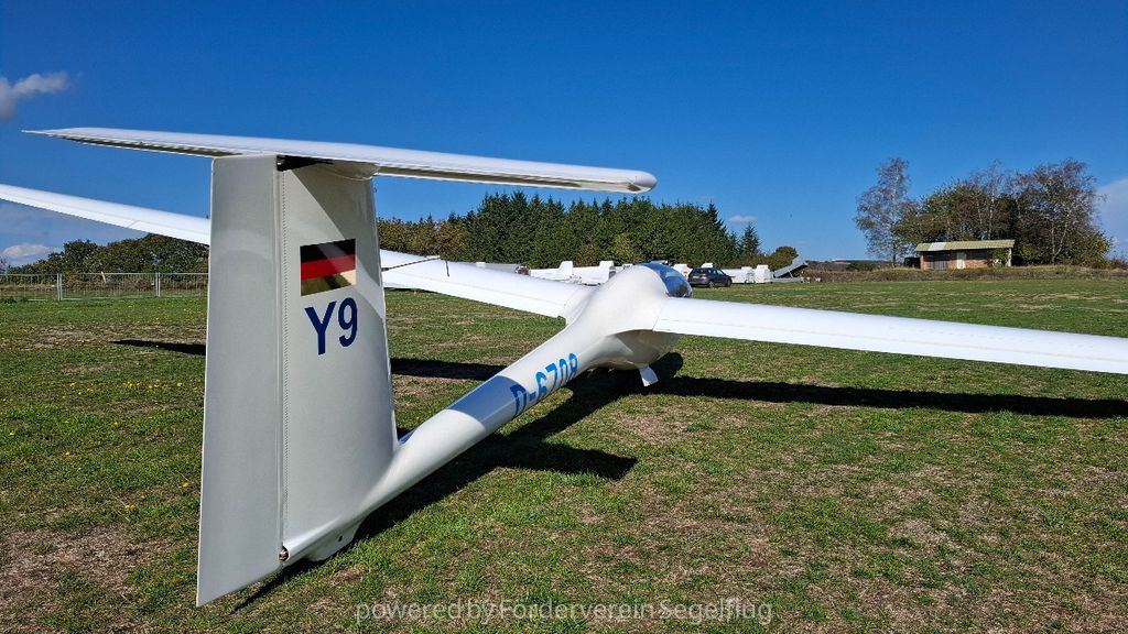 PIK PIK-20D 15m, Club, Foto 4 von 9