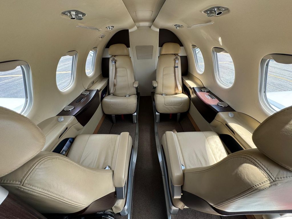 Embraer Phenom 100, fotografía 5 de 7