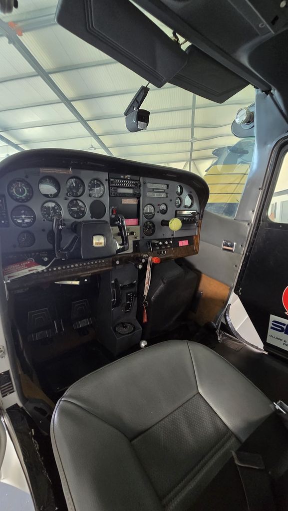 Cessna 182, fotografía 2 de 6
