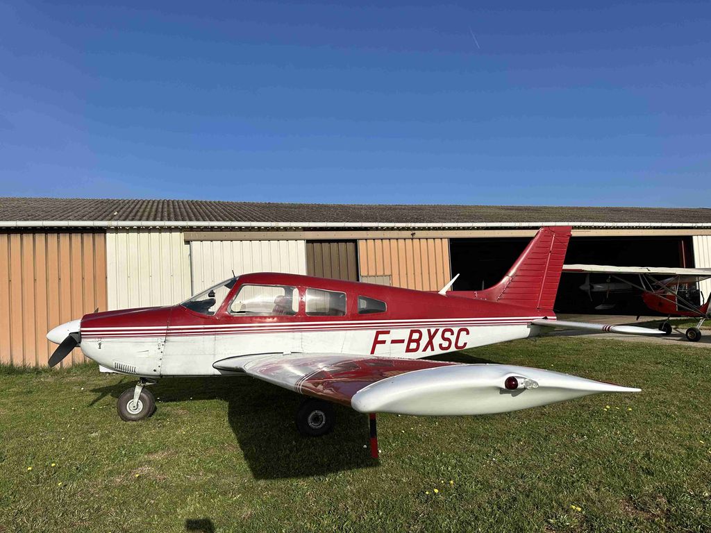 Piper PA-28, fotografía 1 de 4