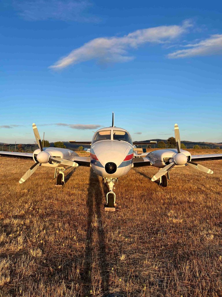 Piper PA-31, fotografía 5 de 8