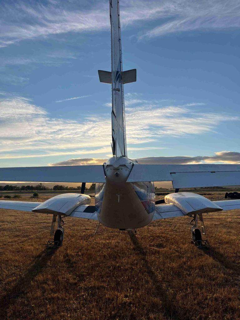 Piper PA-31, fotografía 7 de 8