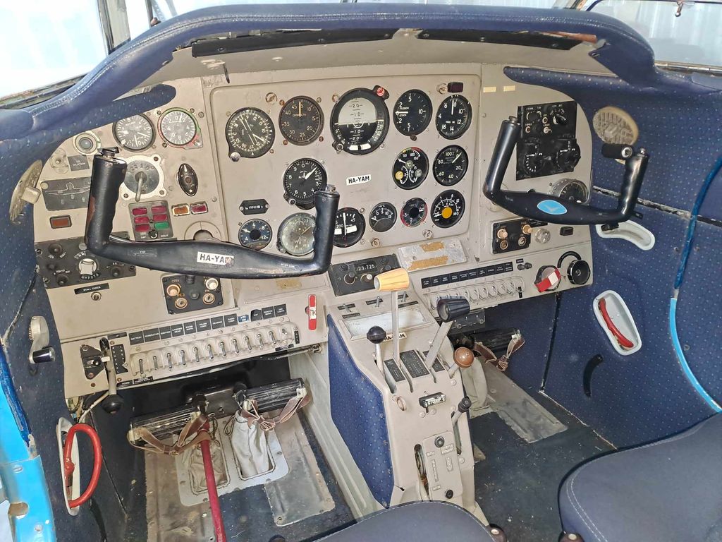 Yakovlev Yak-18T, fotografía 2 de 6
