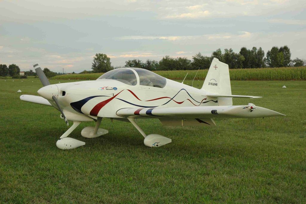 Van's Aircraft RV-6, fotografía 1 de 8