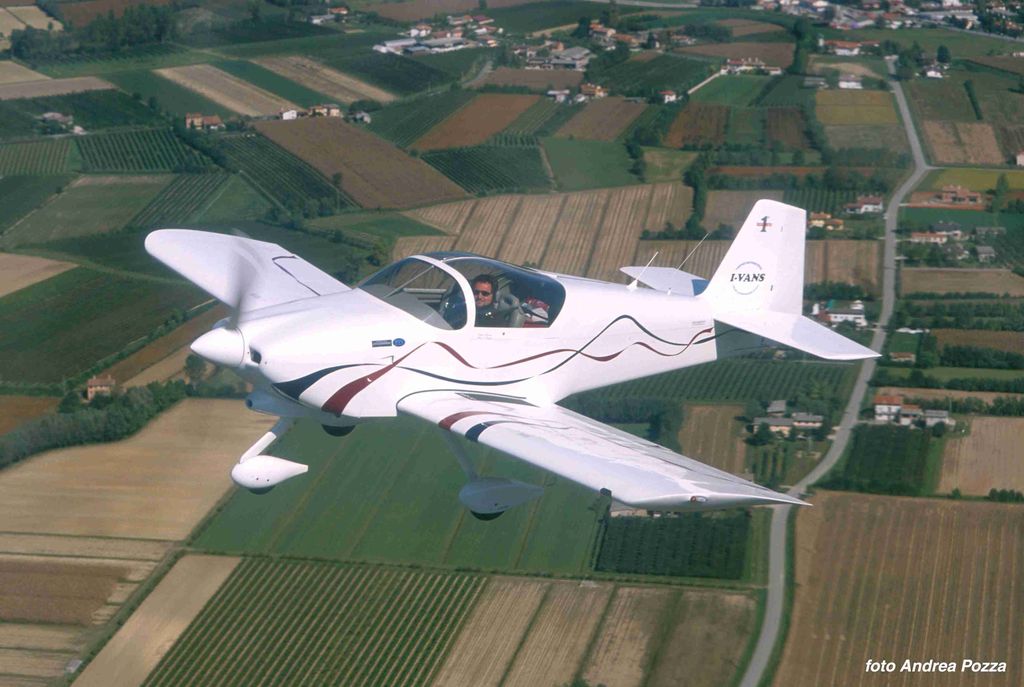 Van's Aircraft RV-6, fotografía 6 de 8