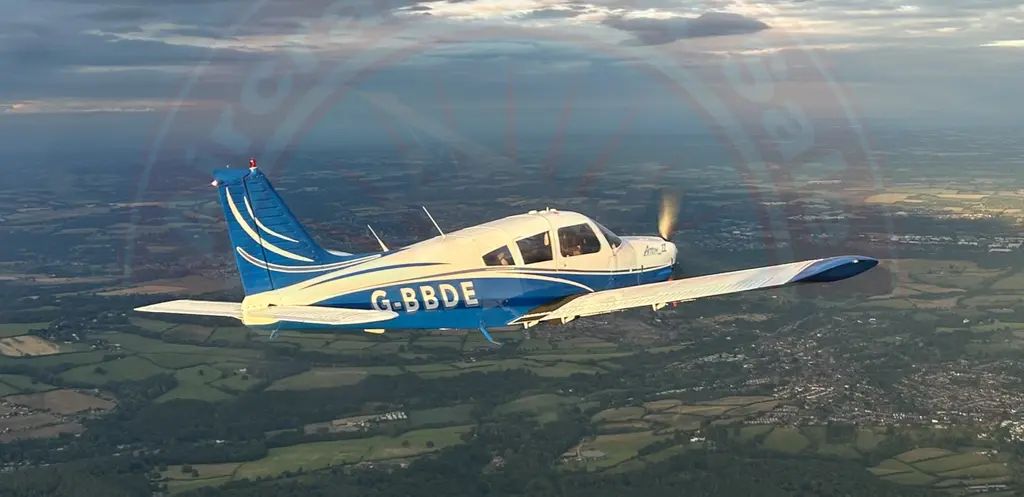Piper Arrow II PA28R, fotografía 7 de 10