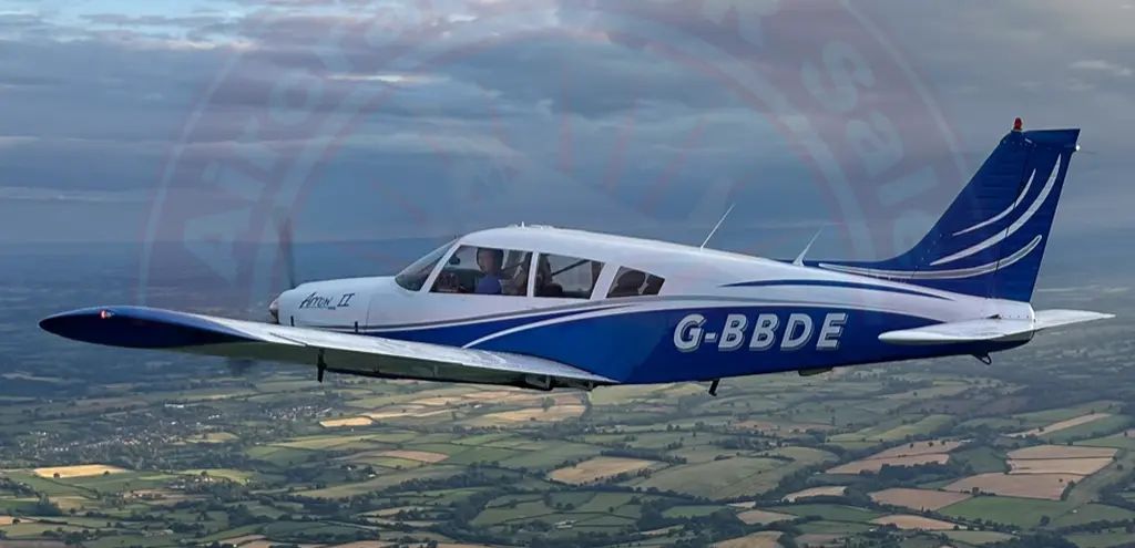 Piper Arrow II PA28R, fotografía 9 de 10