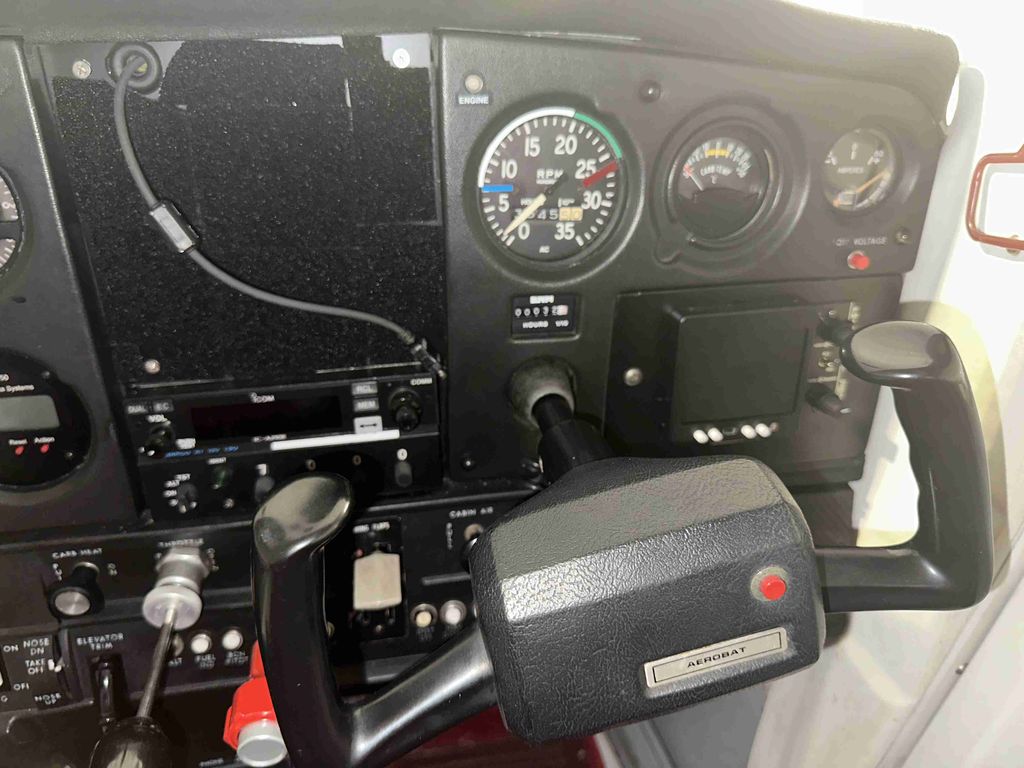 Cessna 152, fotografía 7 de 8