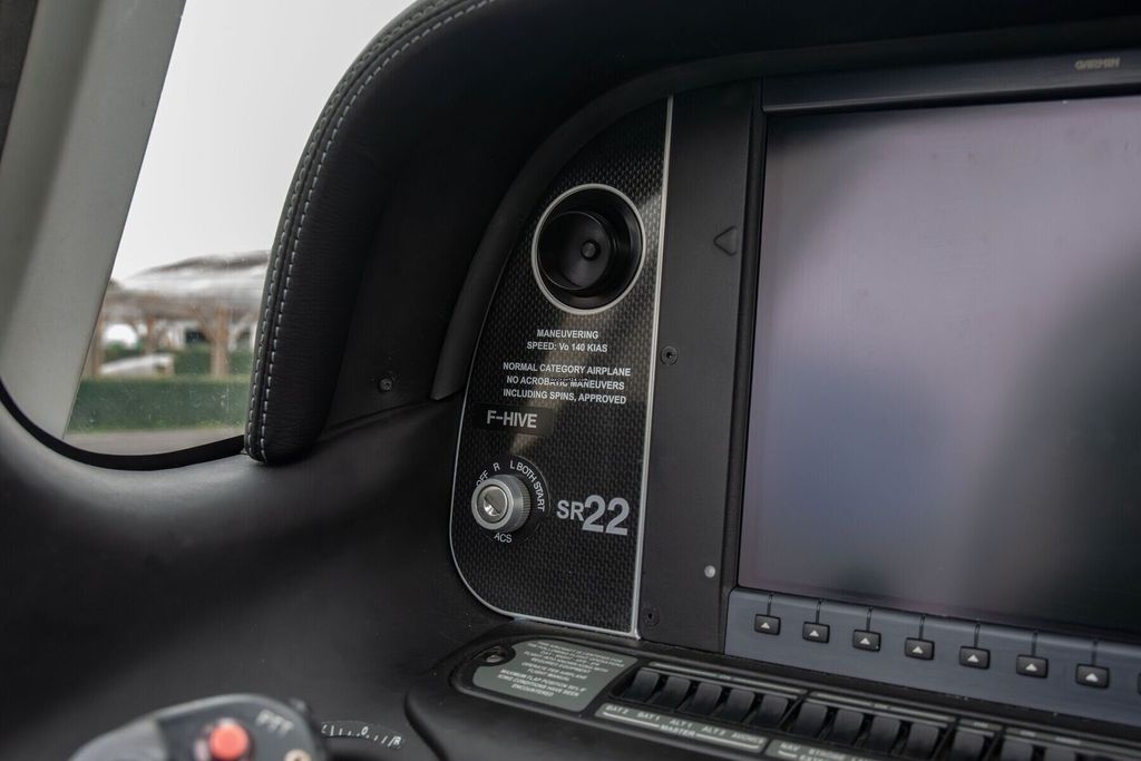Cirrus SR22 PERSPECTIVE, fotografía 15 de 20