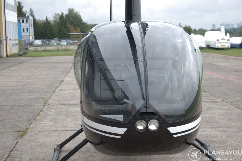 Robinson R44, photo 5 sur 20