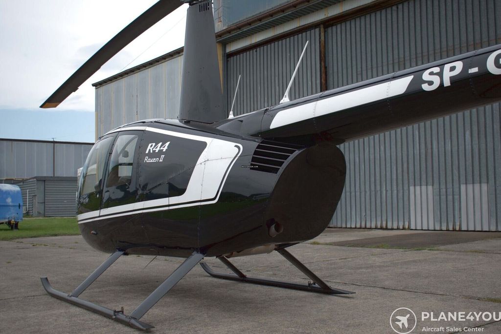 Robinson R44, photo 8 sur 20
