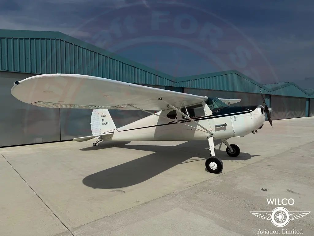 Cessna 120, fotografía 4 de 26