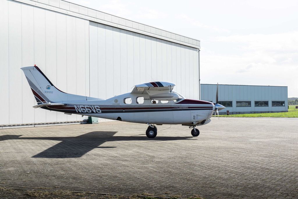 Cessna P210N Centurion II, Foto 3 von 19