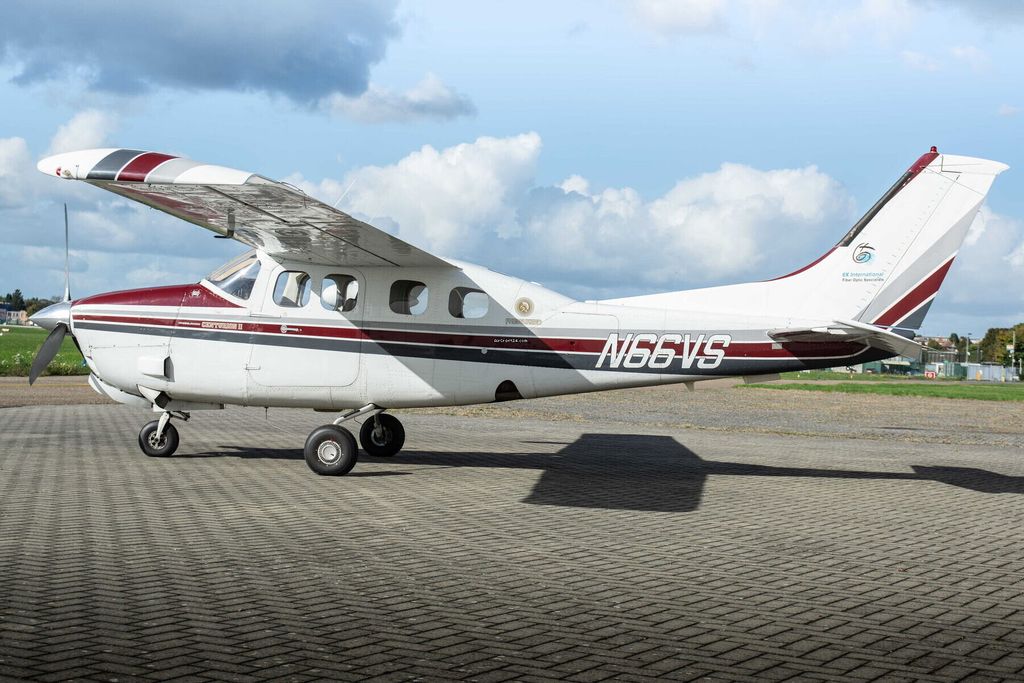 Cessna P210N Centurion II, Foto 11 von 19