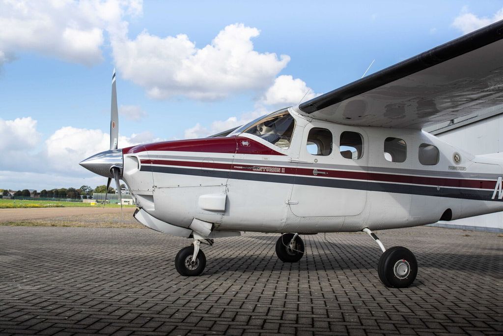 Cessna P210N Centurion II, Foto 15 von 19