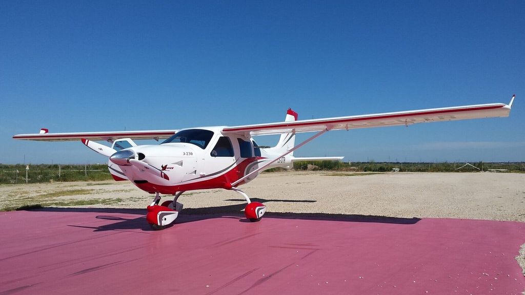Jabiru 230, photo 1 sur 6