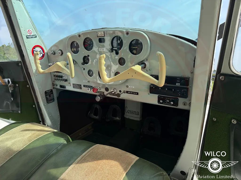 Cessna 120, fotografía 23 de 26