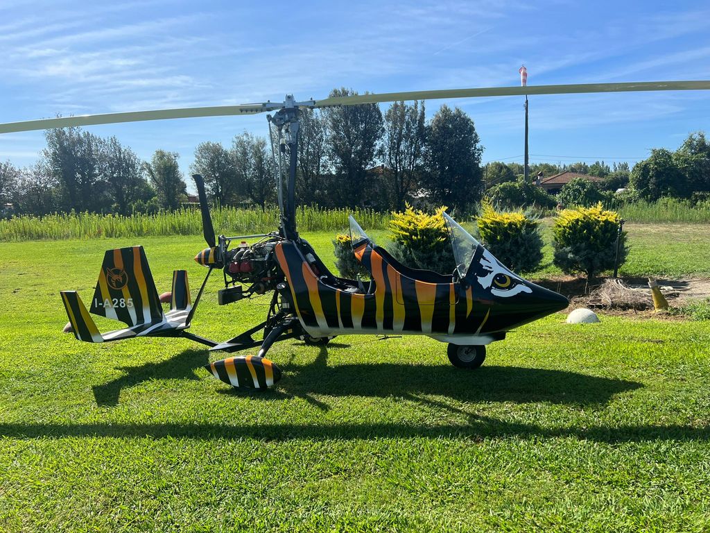 ELA Aviación ELA 07, fotografía 1 de 6
