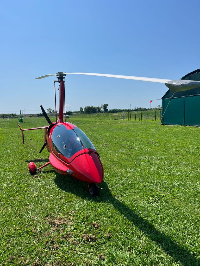 ELA Aviación ELA 10, fotografía 5 de 7