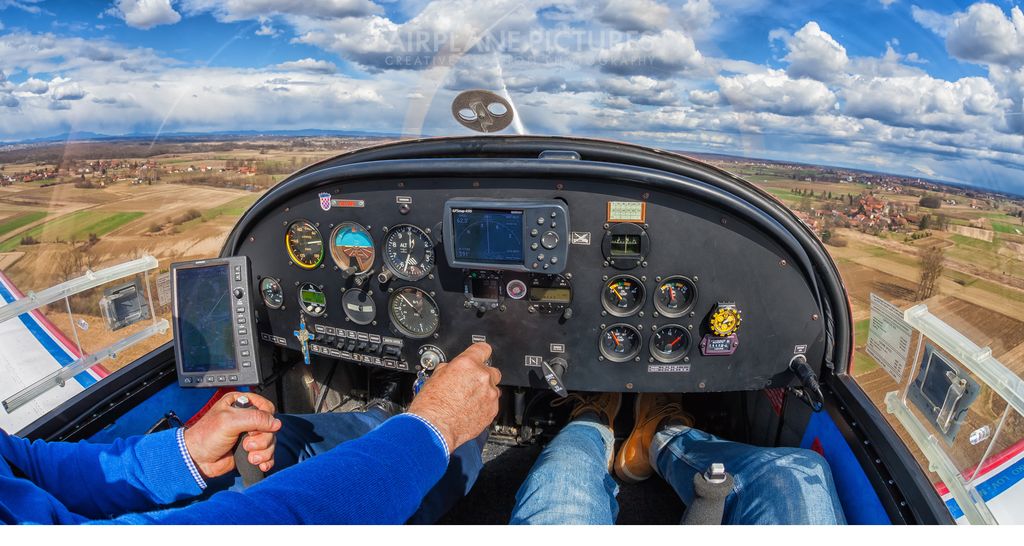 Evektor EV-97 Eurostar, fotografía 4 de 5