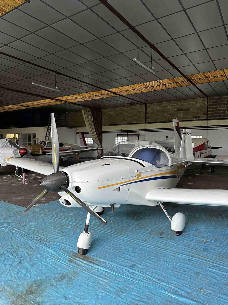 Alpi Pioneer 200, fotografía 1 de 2
