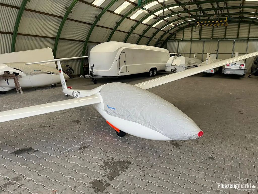 DG DG-300, fotografía 10 de 11