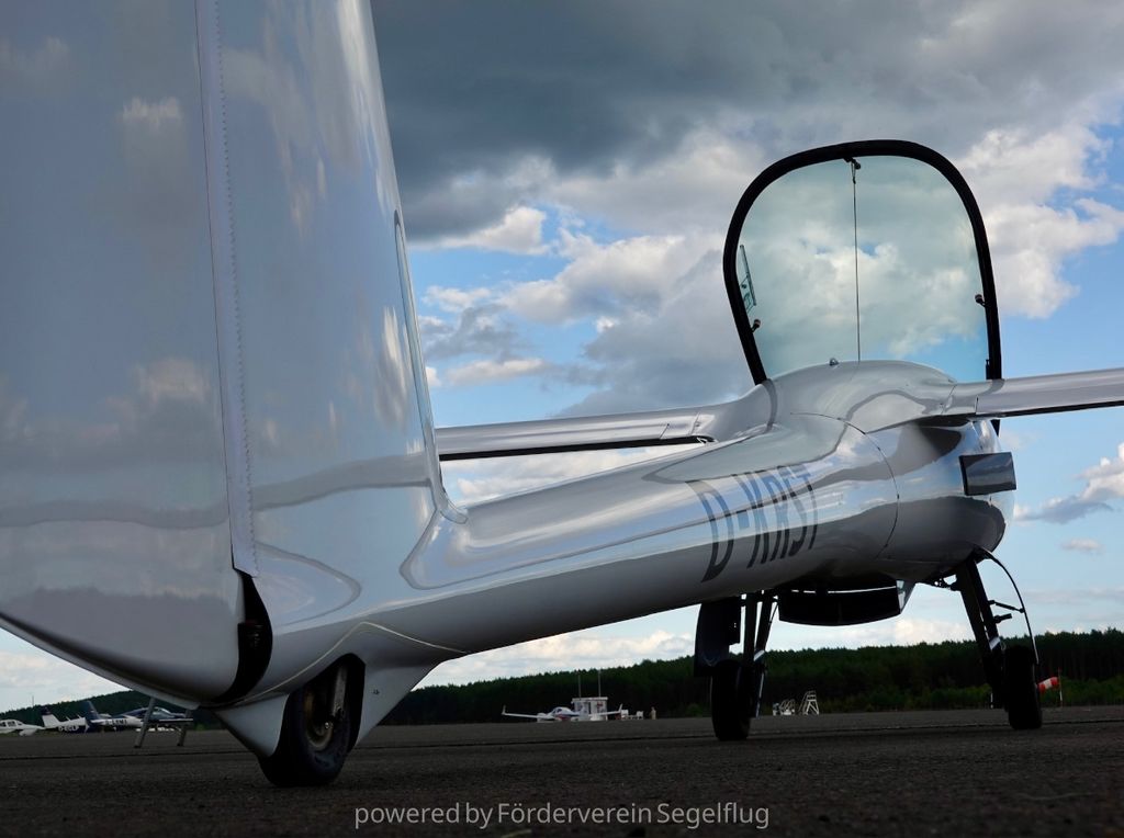 Stemme 10 S10-V / S10-VT Hybrid, photograph 1 of 10