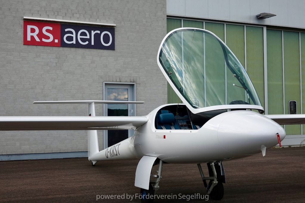 Stemme 10 S10-V / S10-VT Hybrid, photograph 2 of 10