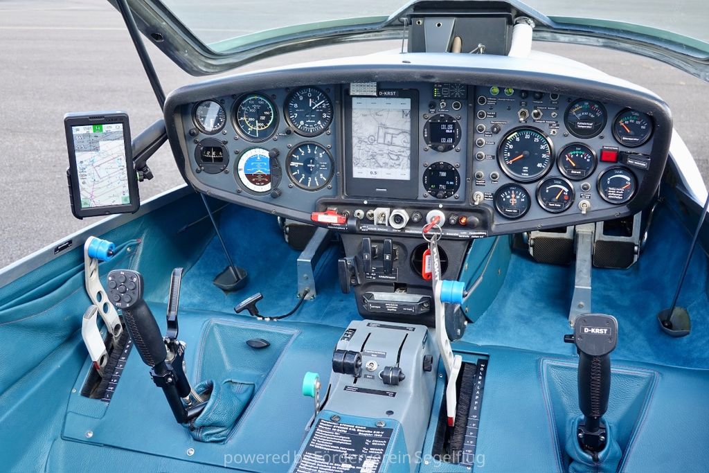 Stemme 10 S10-V / S10-VT Hybrid, photograph 6 of 10