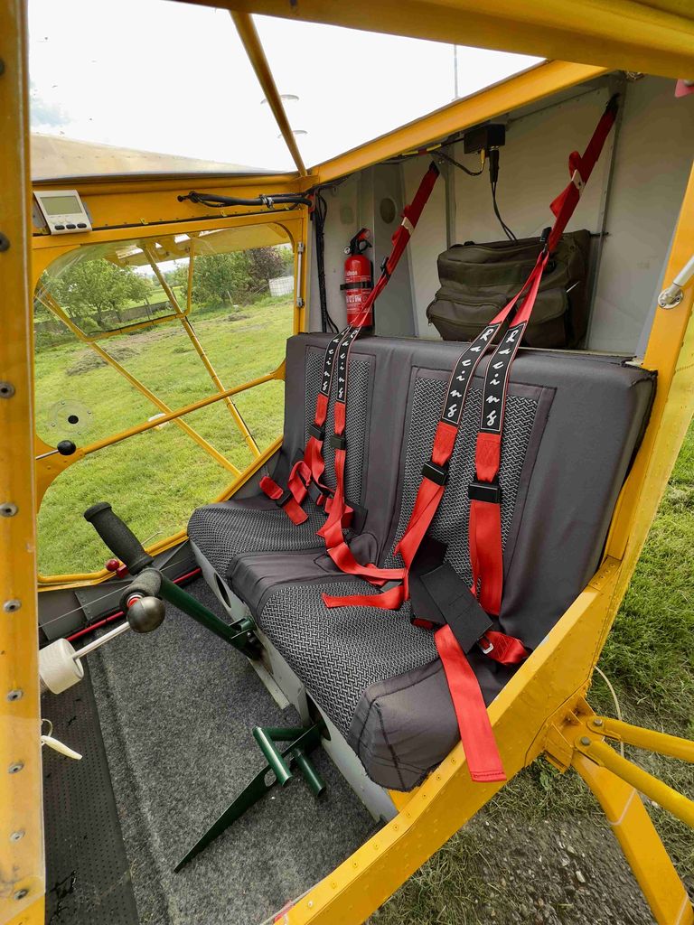 Stol 701, fotografía 3 de 6