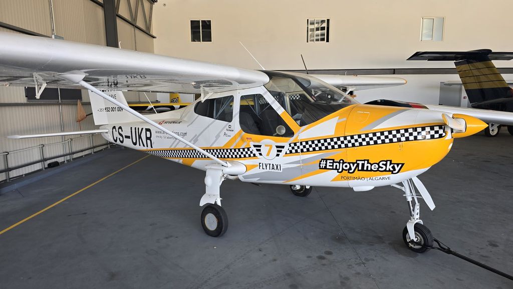 Tecnam P92 2000RG, fotografía 2 de 8
