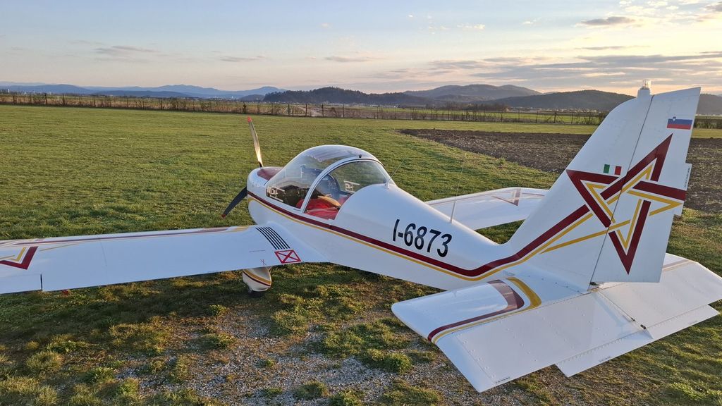 Evektor EV-97, fotografía 6 de 8