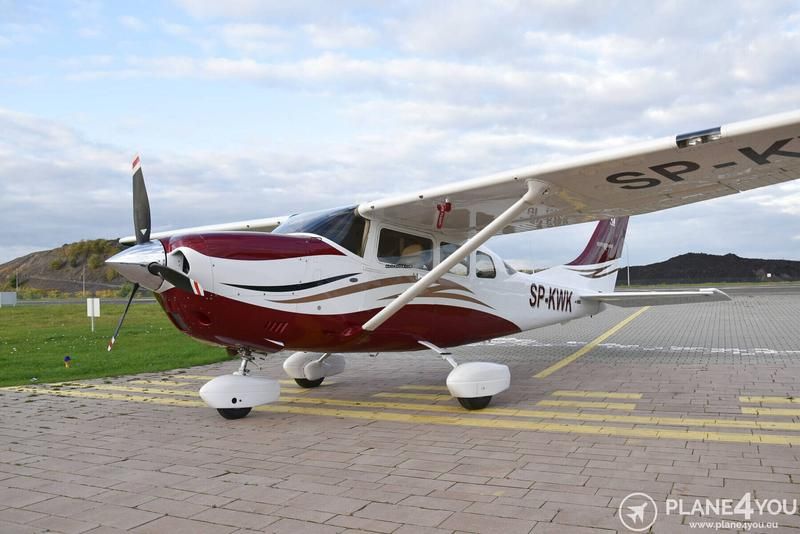 Cessna T206, fotografía 1 de 18