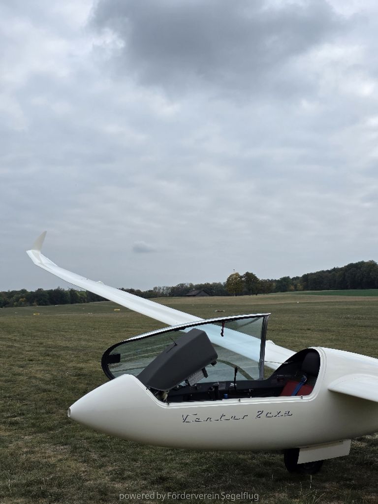 Schempp-Hirth Ventus-2, Foto 8 von 18