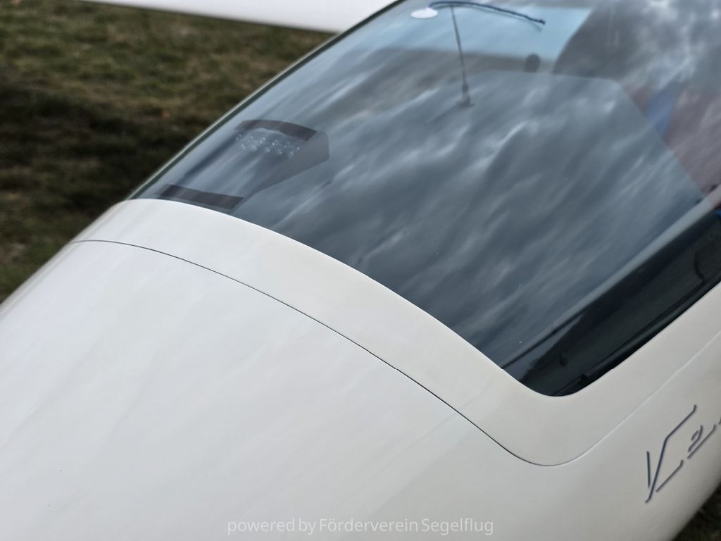 Schempp-Hirth Ventus-2, Foto 14 von 18
