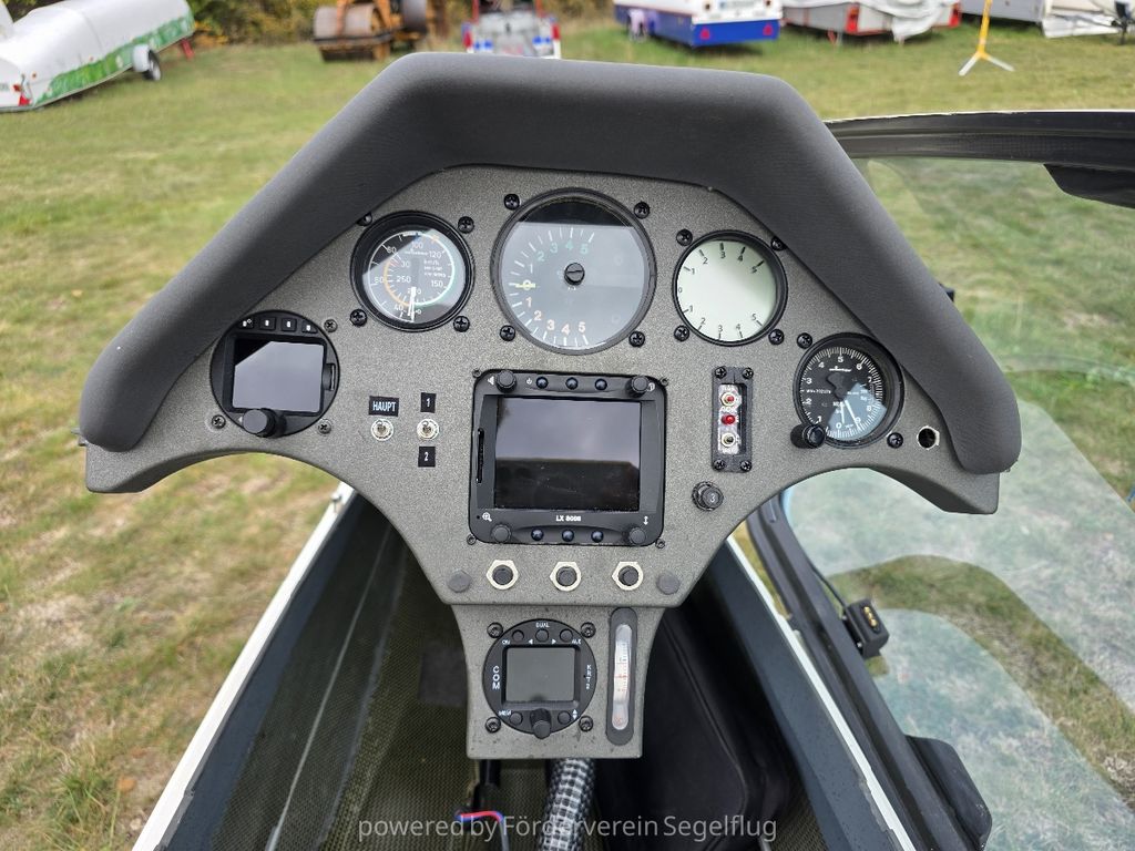Schempp-Hirth Ventus-2, Foto 15 von 18