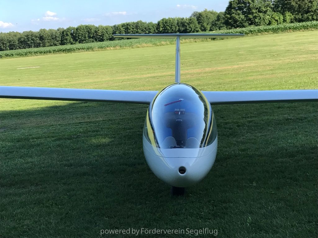 Schleicher ASW 12, photograph 10 of 10