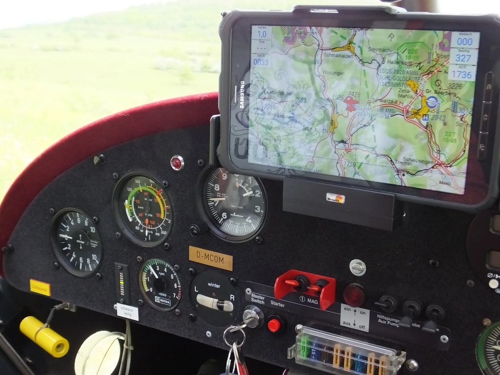 Comco Ikarus C42 deluxe, Foto 3 von 10