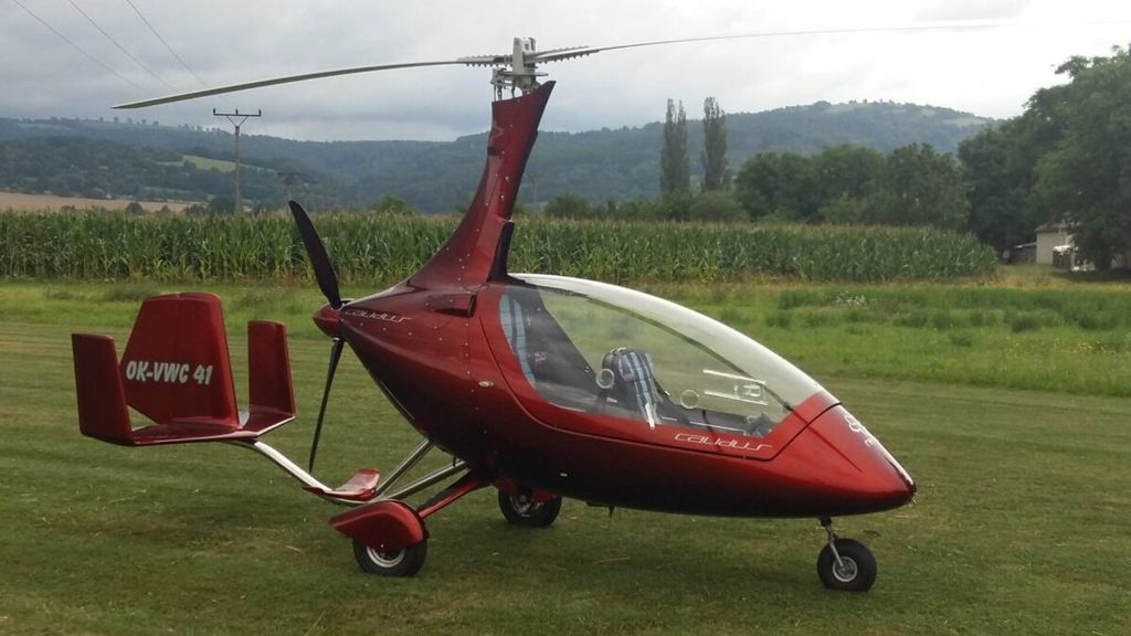 AutoGyro Calidus, photograph 2 of 3