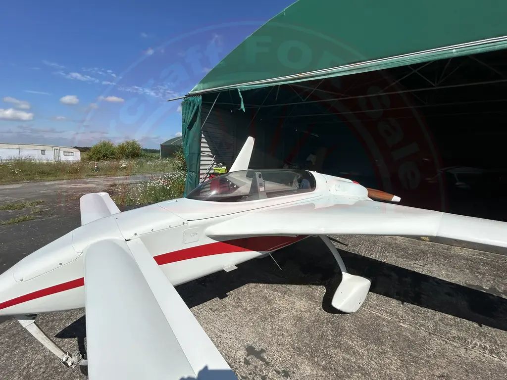 Rutan Factory Long-EZ, fotografía 9 de 11