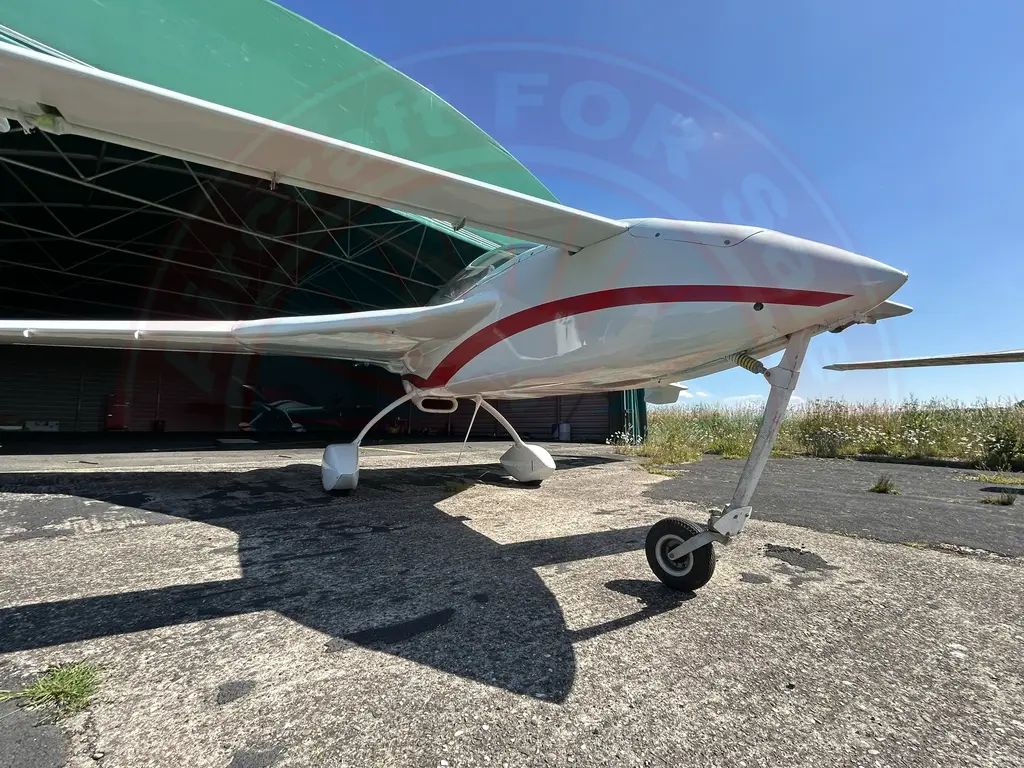 Rutan Factory Long-EZ, fotografía 10 de 11
