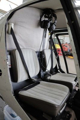 Robinson R22, photo 2 sur 2