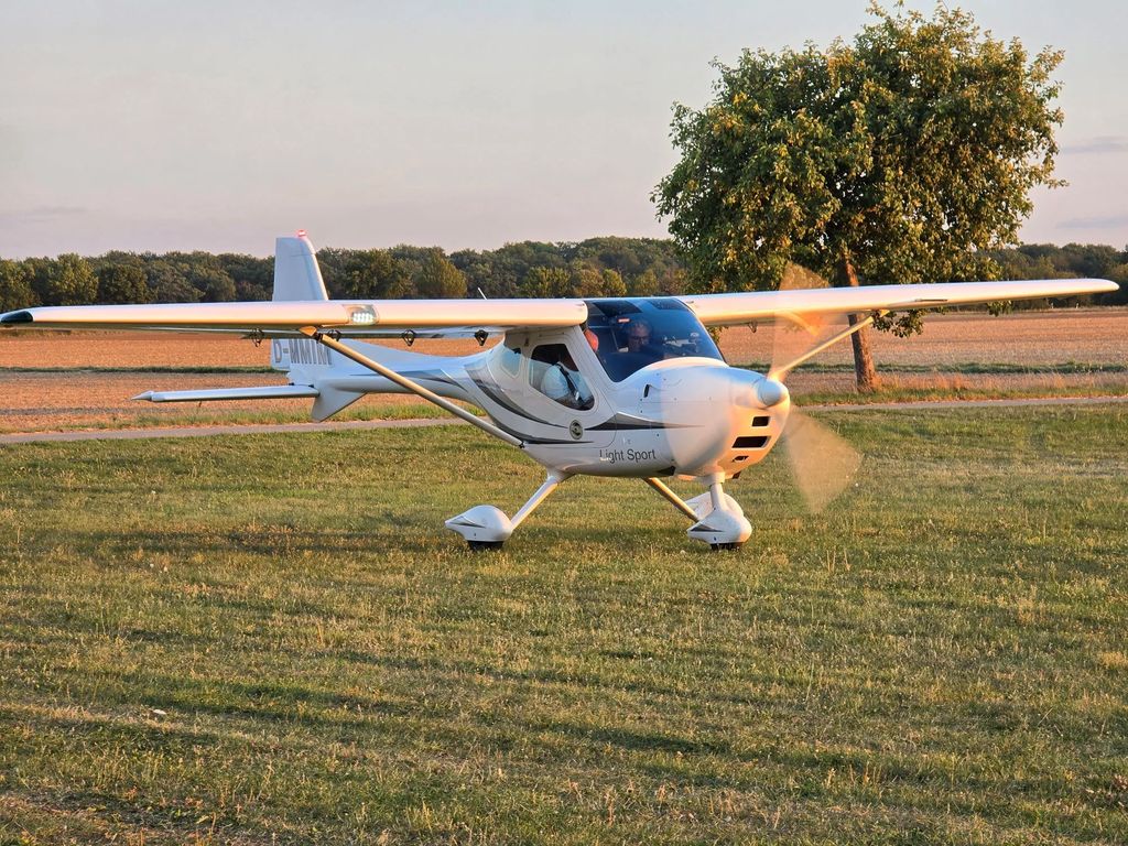 Remos REMOS GX, Foto 1 von 4