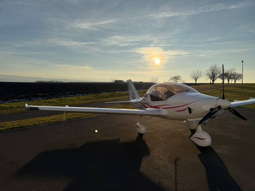 TL Ultralight TL-2000, Foto 1 von 10